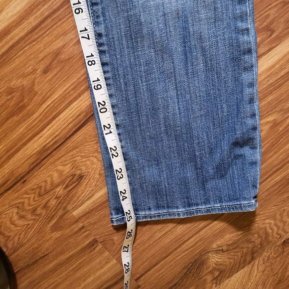 Rock & Republic Womens Size 12 Kendall Denim Jeans 32x25.5‎ Med Wash Embroidered - Picture 13 of 13